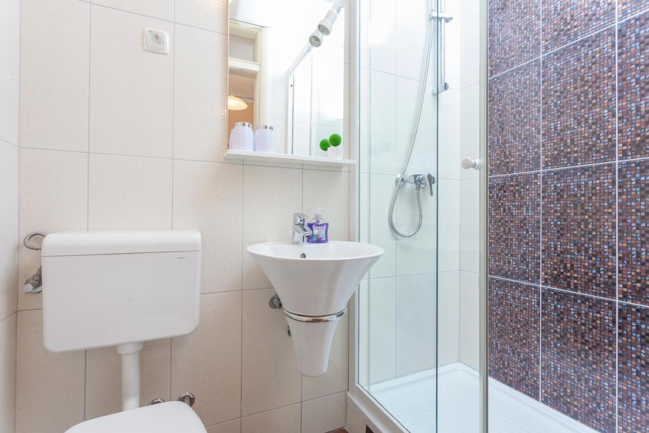 & Alagic Guest house Makarska