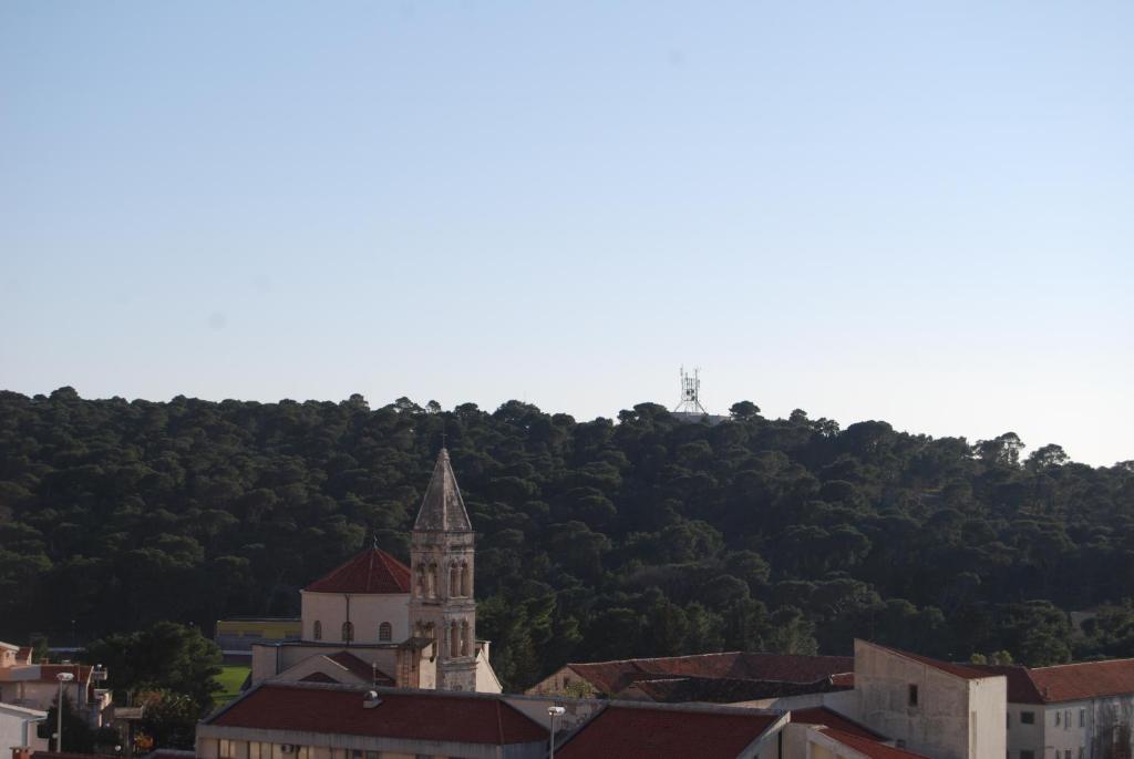& Alagic 3* Makarska